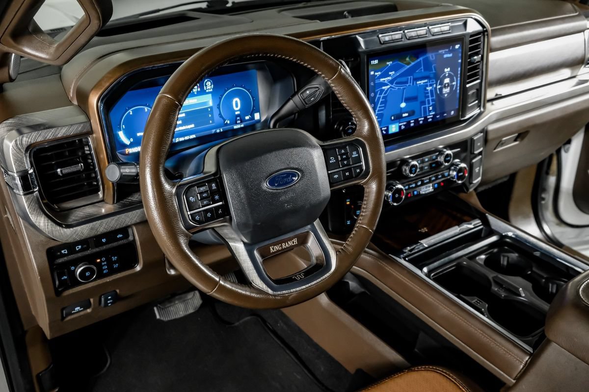 Used 2024 Ford F350 King Ranch w/ FX4 Off-Road Package AWD/4WD image 16