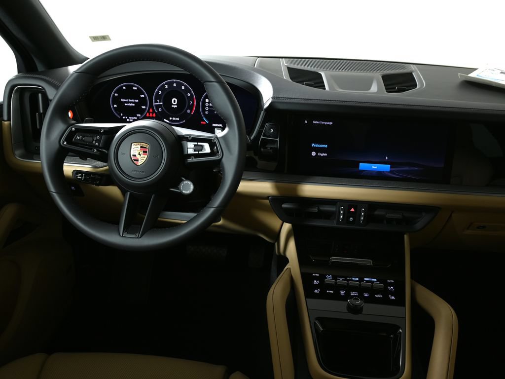 Used 2026 Porsche Cayenne AWD/4WD image 17