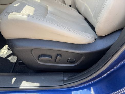 Used 2019 Nissan Rogue Sport SL w/ Premium Package FWD image 14