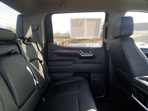 Certified 2022 Chevrolet Silverado 1500 LTZ image 33