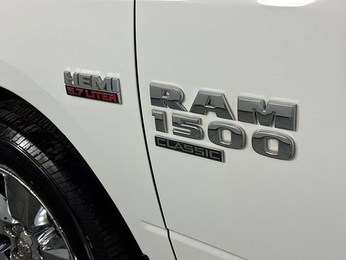Used 2019 RAM 1500 Big Horn AWD/4WD image 28