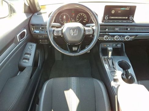 Used 2023 Honda Civic Sport image 11