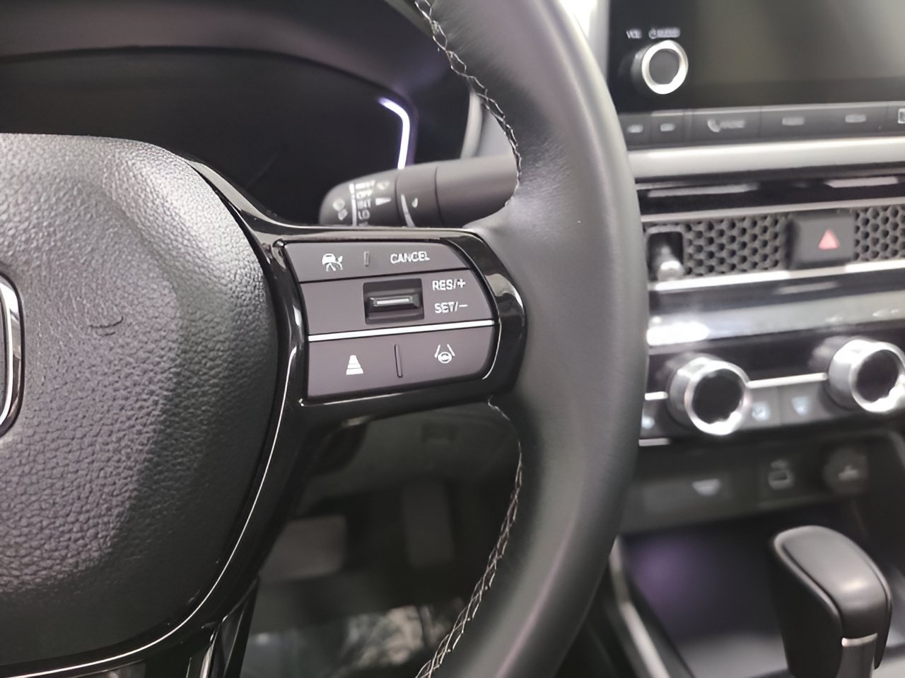 Used 2024 Honda Civic EX image 26