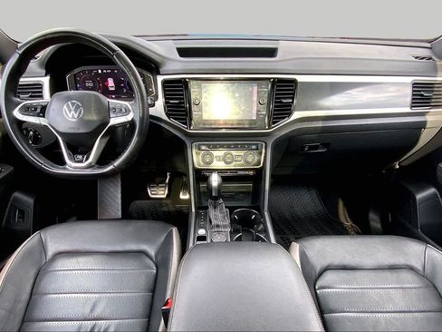 Used 2023 Volkswagen Atlas Cross Sport SEL Premium R-Line AWD/4WD image 14
