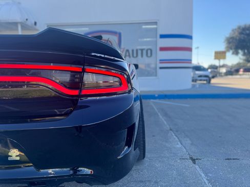 Used 2015 Dodge Charger R/T image 34