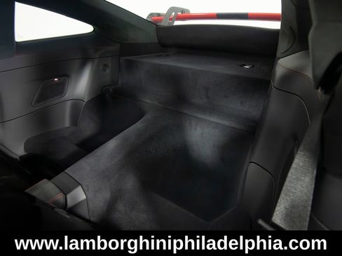 Used 2026 Porsche 911 GT3 RWD image 39
