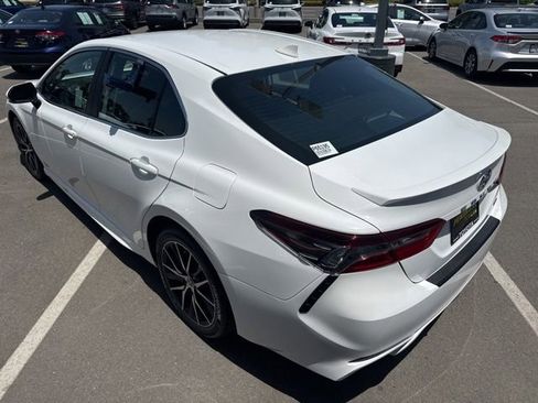 Certified 2022 Toyota Camry SE FWD image 14