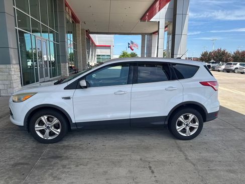 Used 2015 Ford Escape SE AWD/4WD image 28