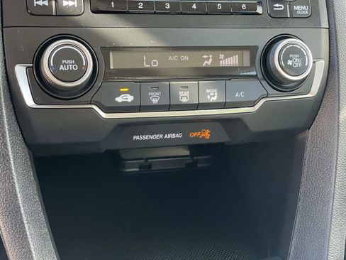 Used 2019 Honda Civic LX image 8