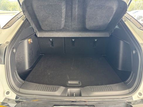 Used 2025 Buick Envista Sport Touring image 31