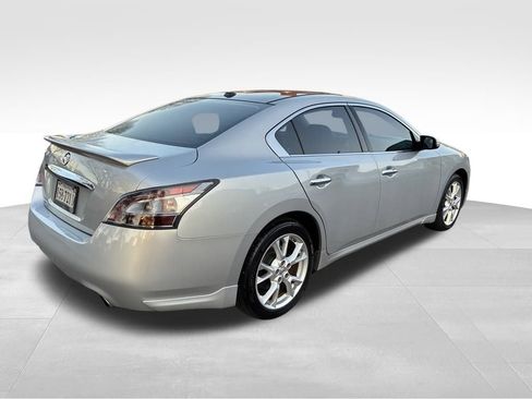 Used 2012 Nissan Maxima 3.5 SV w/ Premium Pkg image 5