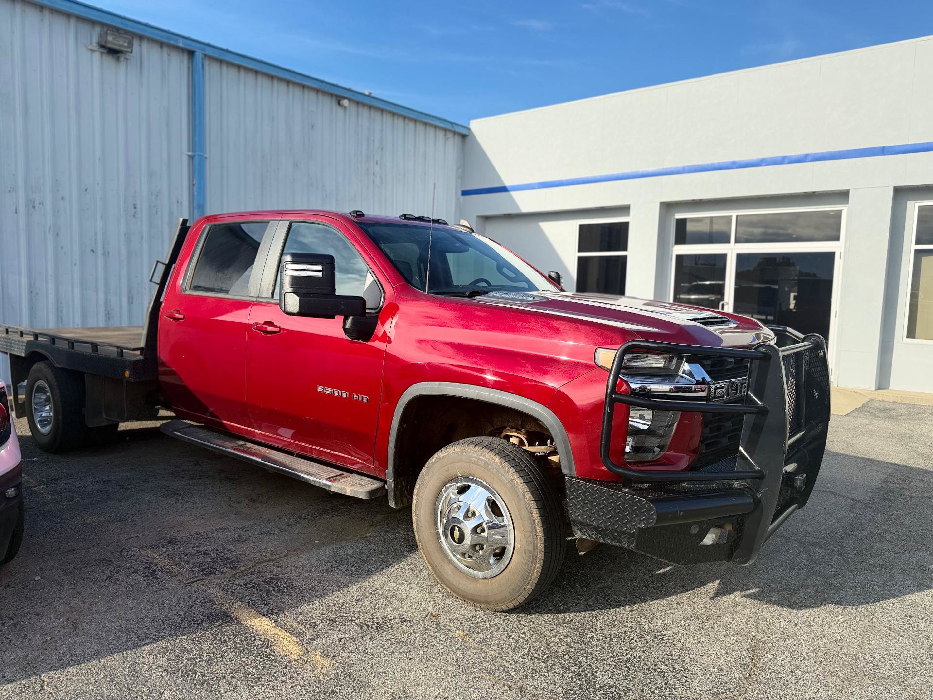 Used 2022 Chevrolet Silverado 3500 LT w/ Convenience Package AWD/4WD image 1
