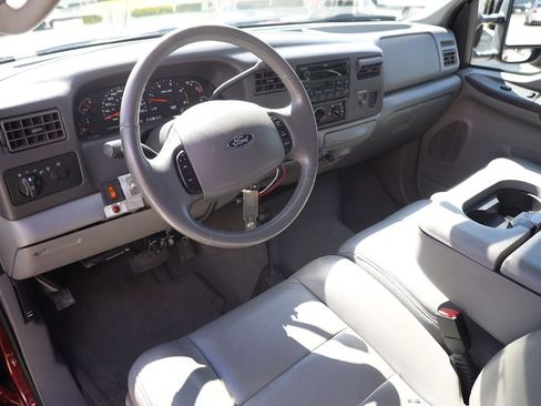 Used 2004 Ford F450 Lariat AWD/4WD image 12
