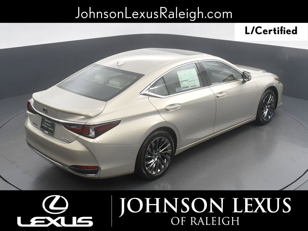 Used 2025 Lexus ES 300h w/ Technology Package FWD image 28