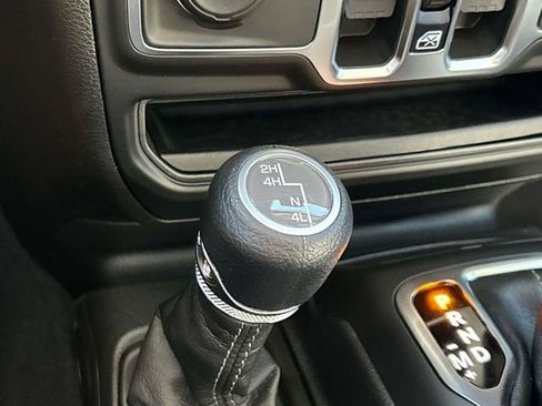 New 2026 Jeep Gladiator Sport image 29