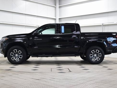 Certified 2024 Chevrolet Colorado Z71 w/ Z71 Convenience Package 2 image 4