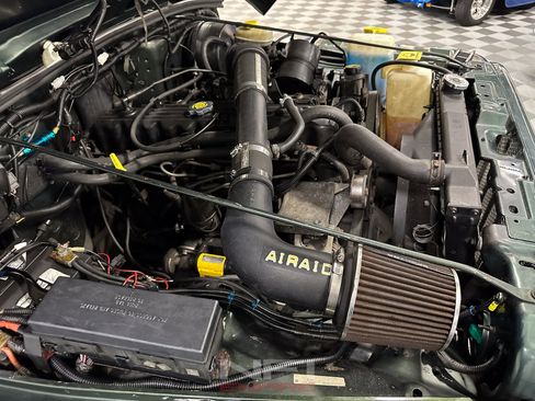 Used 1997 Jeep Wrangler Sport image 48