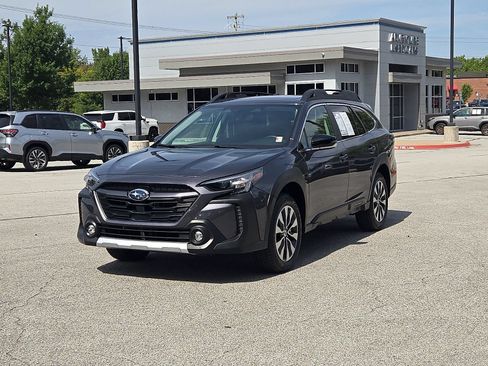 Certified 2025 Subaru Outback Limited AWD/4WD image 2