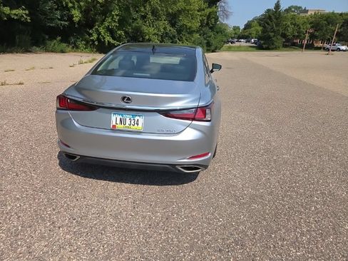 Used 2023 Lexus ES 350 w/ Premium Package FWD image 14