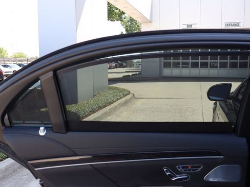 Used 2015 Mercedes-Benz S 63 AMG 4MATIC Sedan w/ Driver Assistance Package image 66