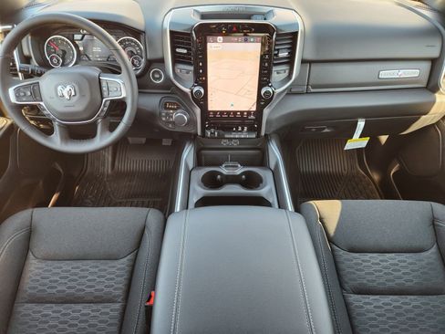 New 2026 RAM 1500 4x4 Crew Cab image 21