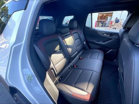 Used 2025 Chevrolet Equinox RS w/ Safety and Technology Package AWD/4WD image 27