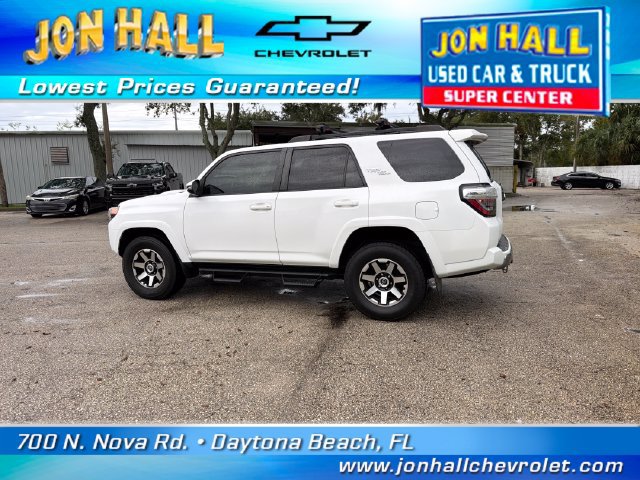 Used 2021 Toyota 4Runner TRD Off-Road Premium w/ Moonroof Package AWD/4WD image 5