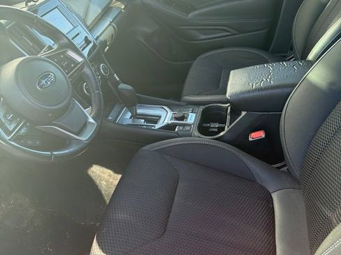 Used 2021 Subaru Forester Premium AWD/4WD image 9