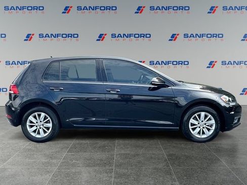 Used 2019 Volkswagen Golf 4-Door FWD image 6