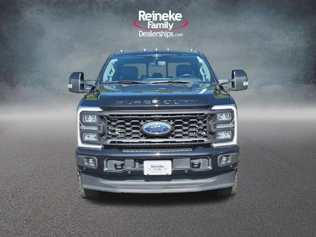 Used 2023 Ford F250 Lariat w/ Lariat Ultimate Package AWD/4WD image 2