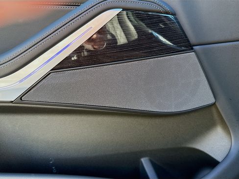 Used 2025 BMW X5 xDrive40i image 25