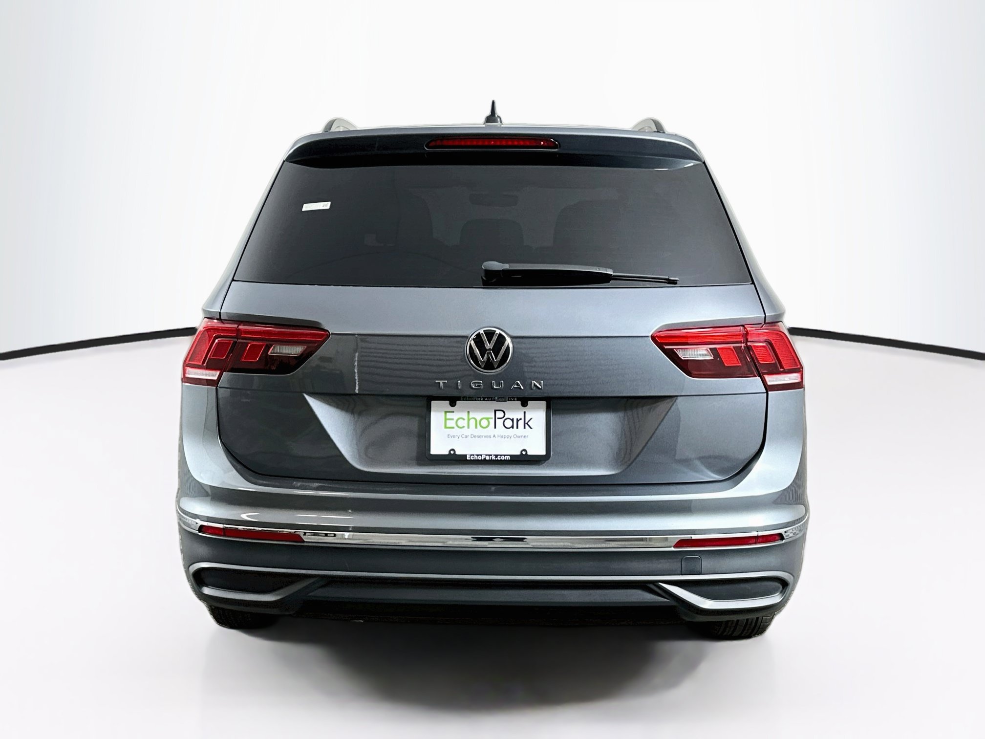 Used 2023 Volkswagen Tiguan S FWD image 7