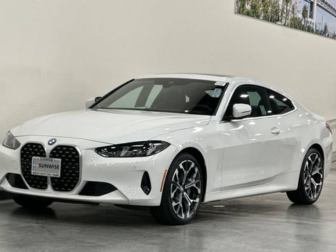 Used 2025 BMW 430i xDrive Coupe w/ Premium Package AWD/4WD image 8