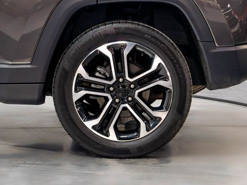 Used 2022 Jeep Compass Limited AWD/4WD image 41