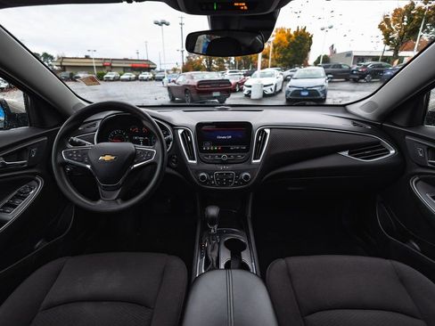 Used 2023 Chevrolet Malibu LT image 13