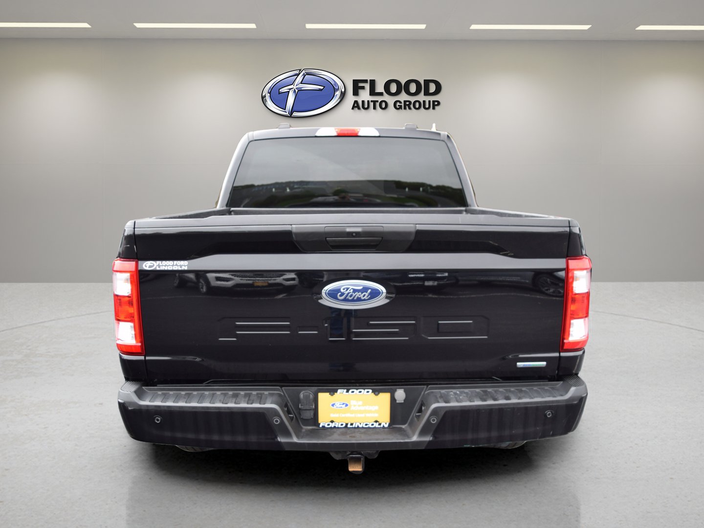 Used 2023 Ford F150 XL w/ STX Appearance Package AWD/4WD image 4