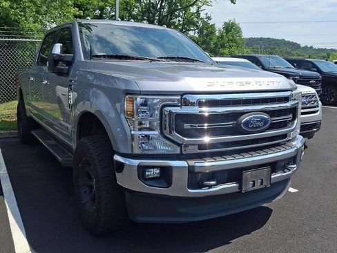 Used 2020 Ford F250 Lariat w/ Chrome Package AWD/4WD image 2