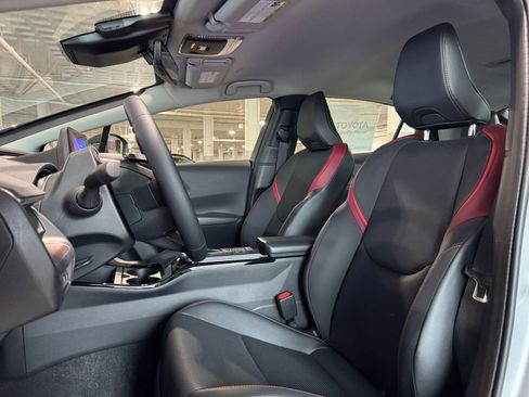 New 2026 Toyota Prius Plug-In Hybrid image 14