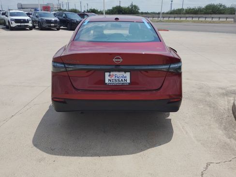 New 2026 Nissan Sentra SV w/ SV Convenience Package FWD image 5