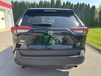 Used 2025 Toyota RAV4 XLE AWD/4WD video 4