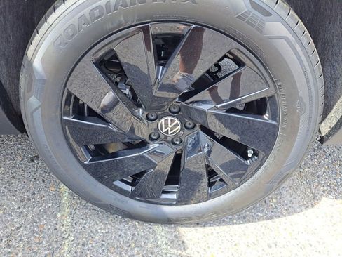 New 2026 Volkswagen Atlas SE image 20