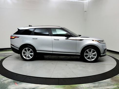 Used 2019 Land Rover Range Rover Velar R-Dynamic SE AWD/4WD image 4