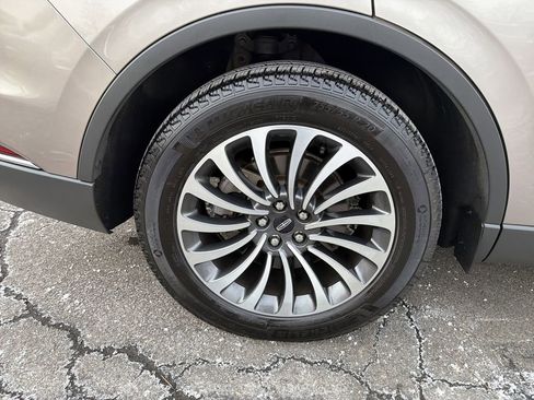 Used 2020 Lincoln Aviator Reserve w/ Equipment Group 201A image 33