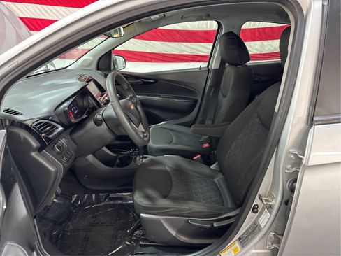 Used 2021 Chevrolet Spark LT FWD image 9