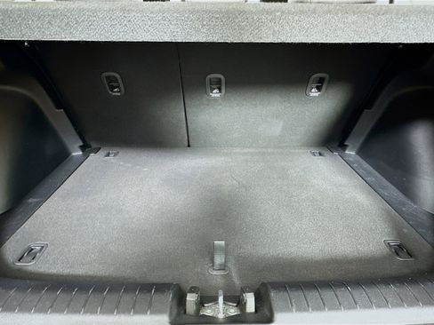 Used 2024 Hyundai Venue SEL image 28