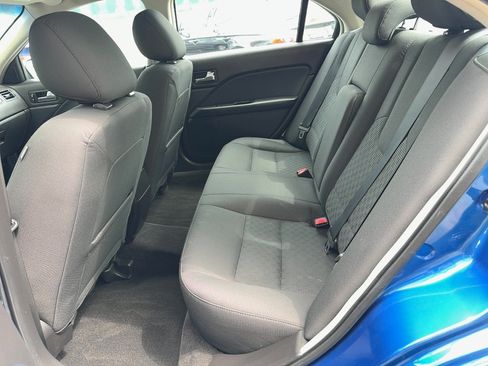 Used 2011 Ford Fusion SE w/ 202A Rapid Spec Order Code FWD image 15
