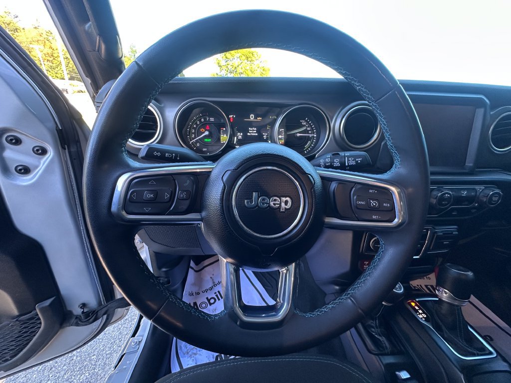 Used 2023 Jeep Wrangler Unlimited Rubicon 4xe AWD/4WD image 12