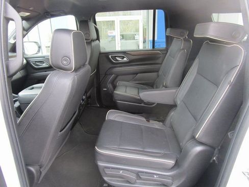 Certified 2023 Chevrolet Suburban Premier image 21