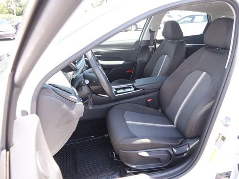 Used 2020 Hyundai Sonata SE FWD image 8