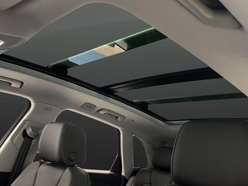 Used 2024 Audi Q5 e Premium w/ Convenience Package AWD/4WD image 12